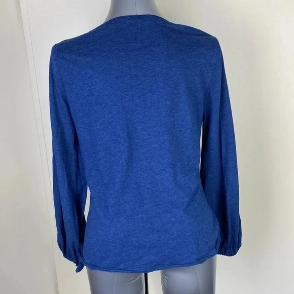 3/$15 Business casual bell sleeve scoop neck renaissance peasant top blouse med - Picture 3 of 14